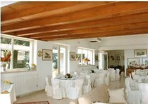 Tenuta Di Pietra Porzia *