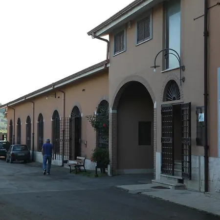 Country house Tenuta Di Pietra Porzia *