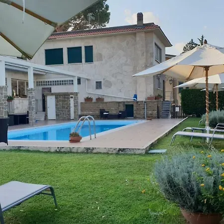 Country house Tenuta Di Pietra Porzia Monte Porzio Catone